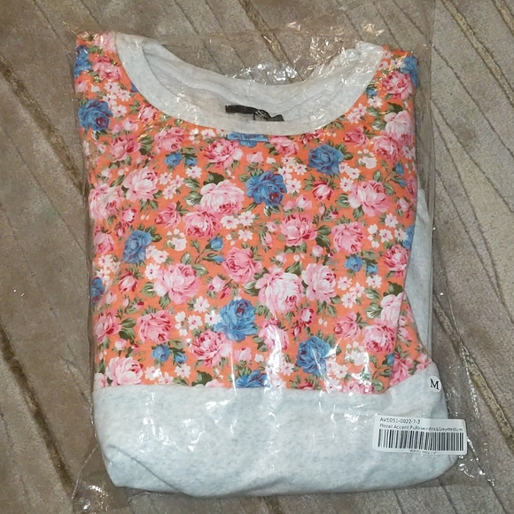 Floral Accent Pullover-Pink & Grey - Picture 4 of 5